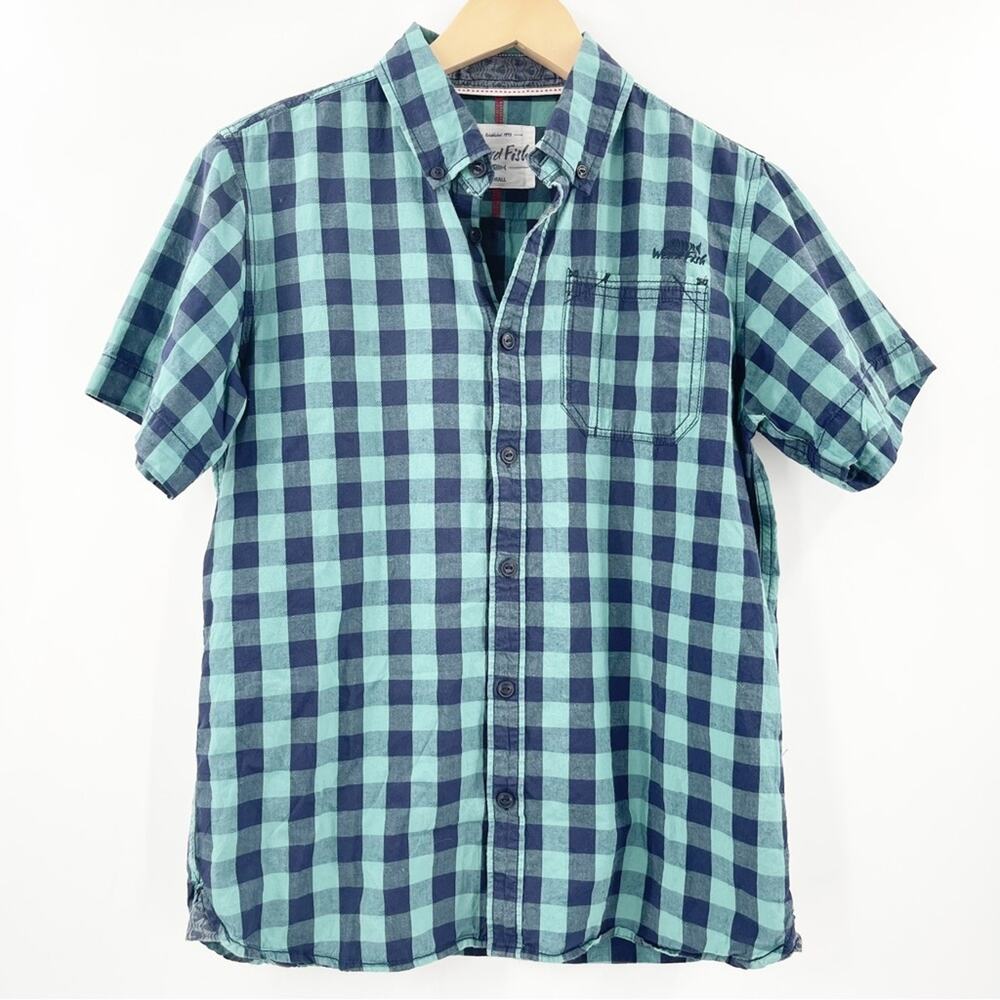 WEIRD FISH Button Down Shirt Small Short Sleeve Buffalo Check Lifestyle Outdoor